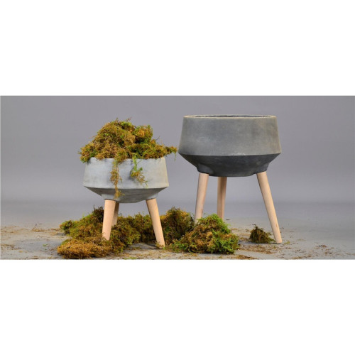 Raised Cement Planter with Wooden Legs